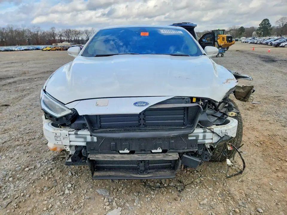 2019 FORD FUSION TITANIUM  