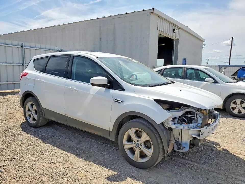 2015 FORD ESCAPE SE  