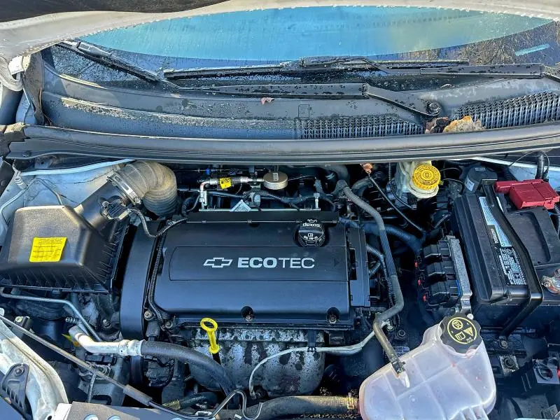 2015 CHEVROLET SONIC LT  