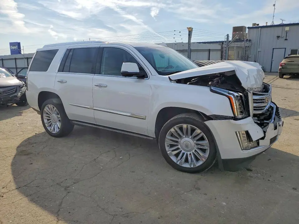 2016 CADILLAC ESCALADE PLATINUM  