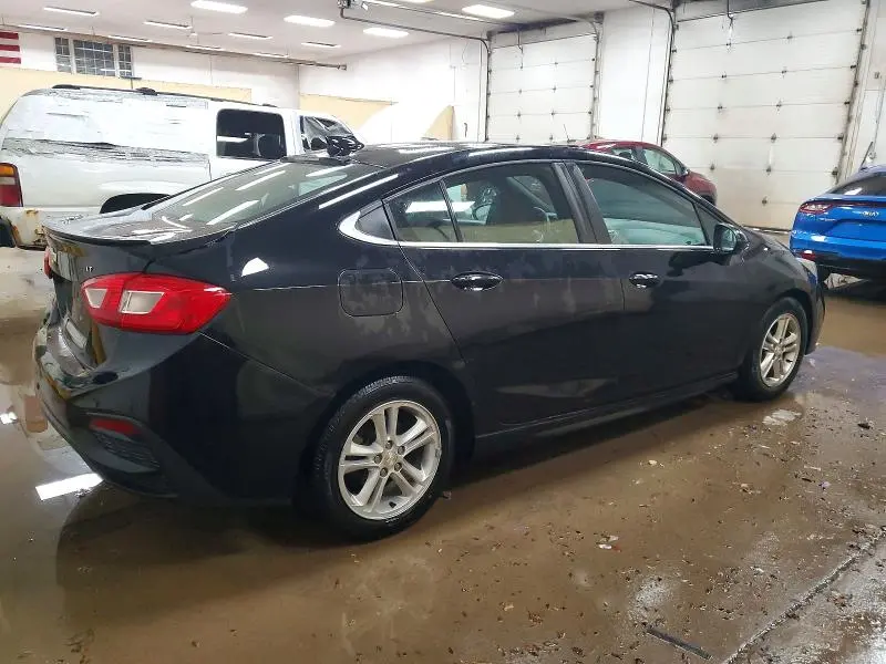2016 CHEVROLET CRUZE LT  