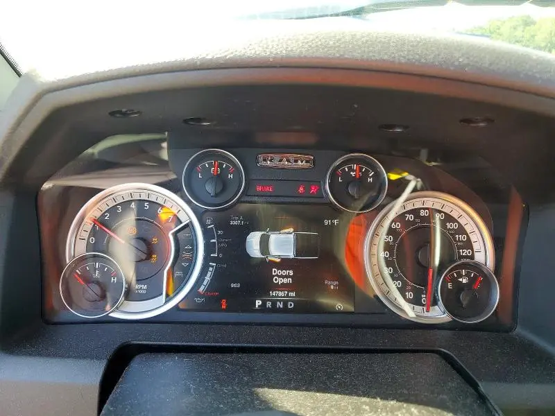 2013 RAM 1500 ST  