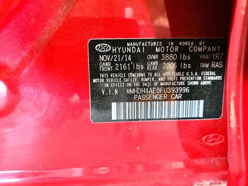 2015 HYUNDAI ELANTRA SE  
