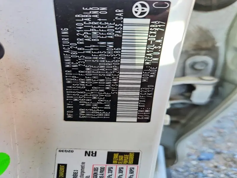 2021 TOYOTA COROLLA SE  