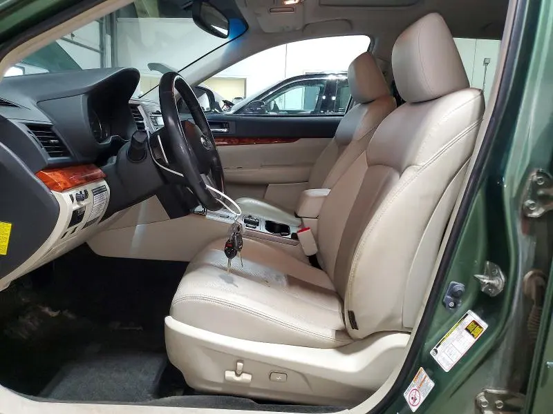 2011 SUBARU OUTBACK 2.5I LIMITED  