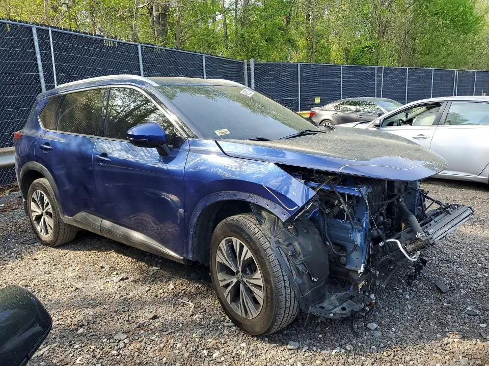 2021 NISSAN ROGUE SV  