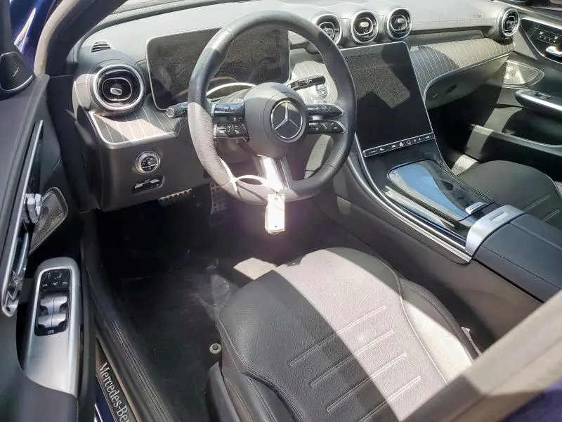2024 MERCEDES-BENZ C 300  