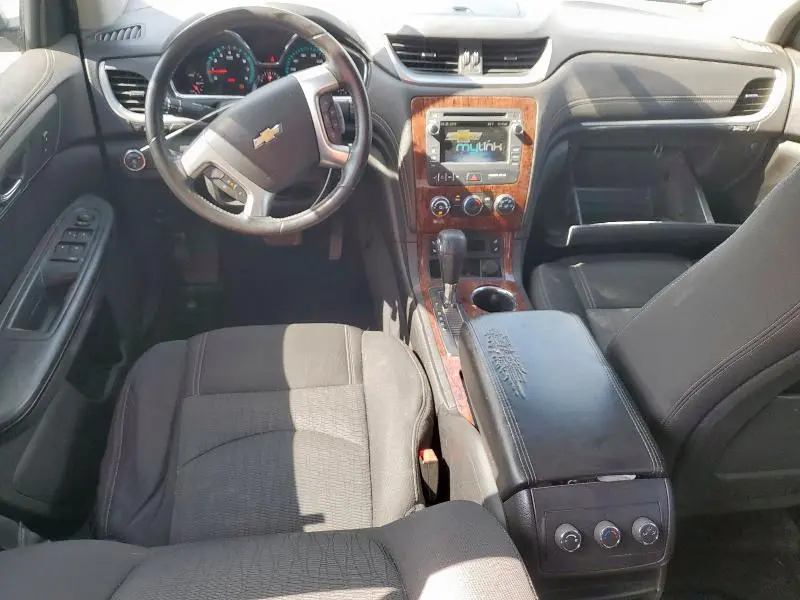2014 CHEVROLET TRAVERSE LT  