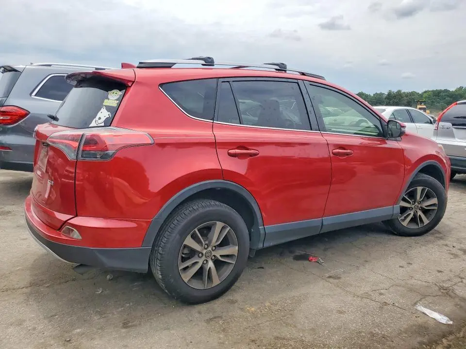 2017 TOYOTA RAV4 XLE  