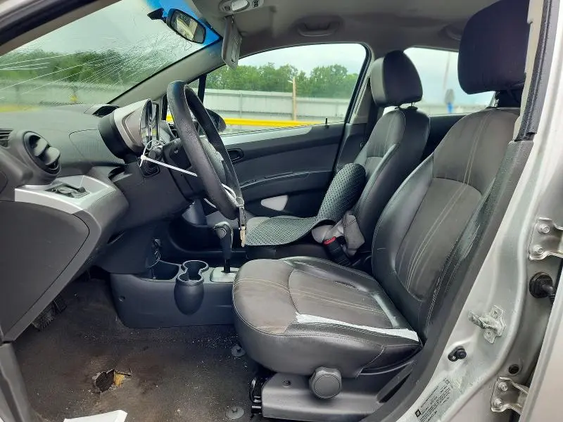 2015 CHEVROLET SPARK 1LT  