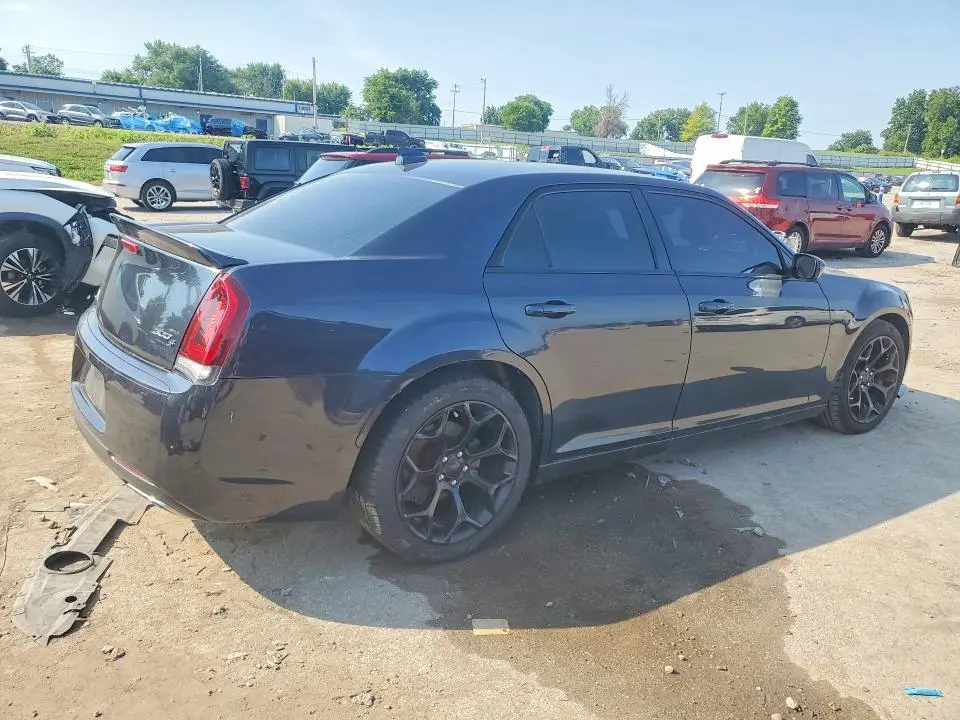 2019 CHRYSLER 300 S  