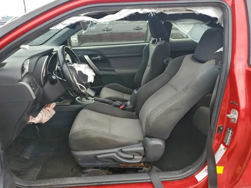 2016 TOYOTA SCION TC   