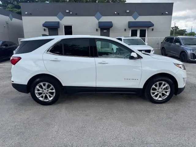 2020 CHEVROLET EQUINOX LT  