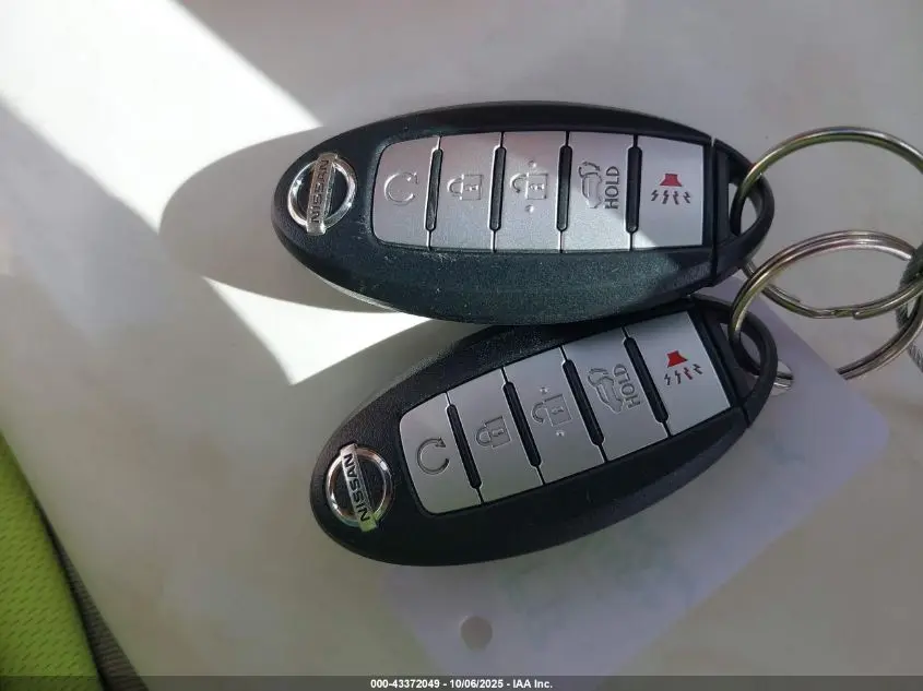 2014 NISSAN PATHFINDER SL