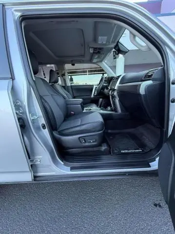 2020 TOYOTA 4RUNNER SR5/SR5 PREMIUM  