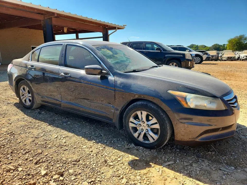 2011 HONDA ACCORD EX  