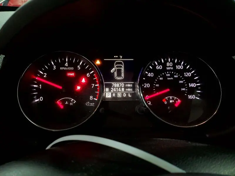 2013 NISSAN ROGUE S  