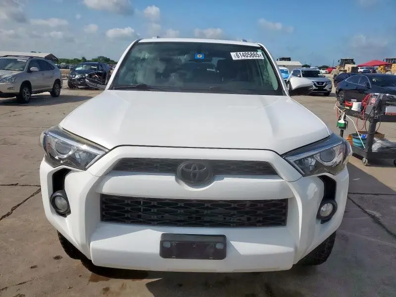 2017 TOYOTA 4RUNNER SR5  