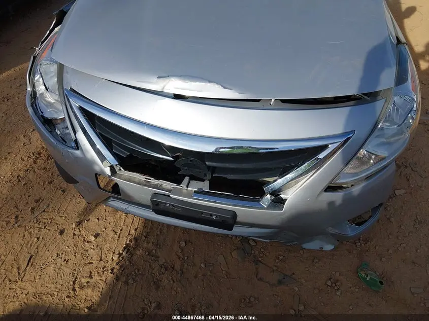 2019 NISSAN VERSA 1.6 SV