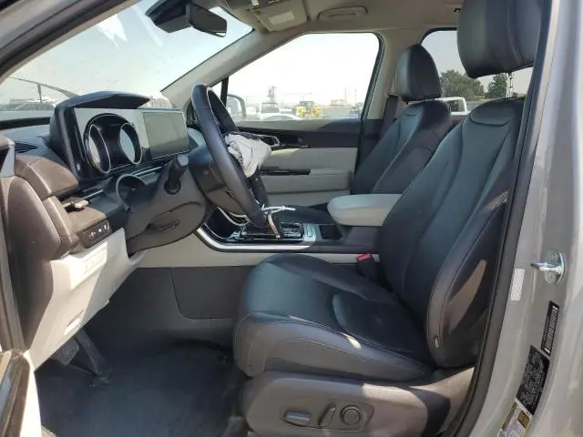 2023 KIA CARNIVAL EX  