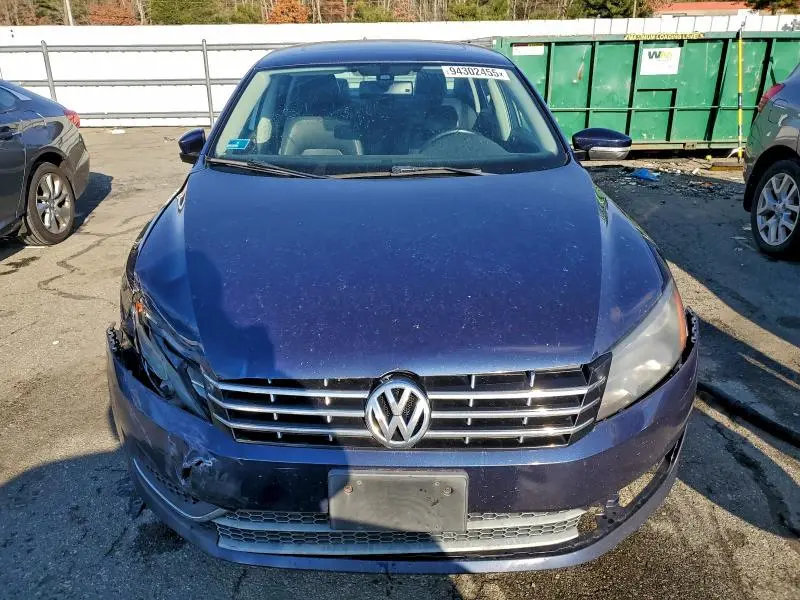 2013 VOLKSWAGEN PASSAT SEL  