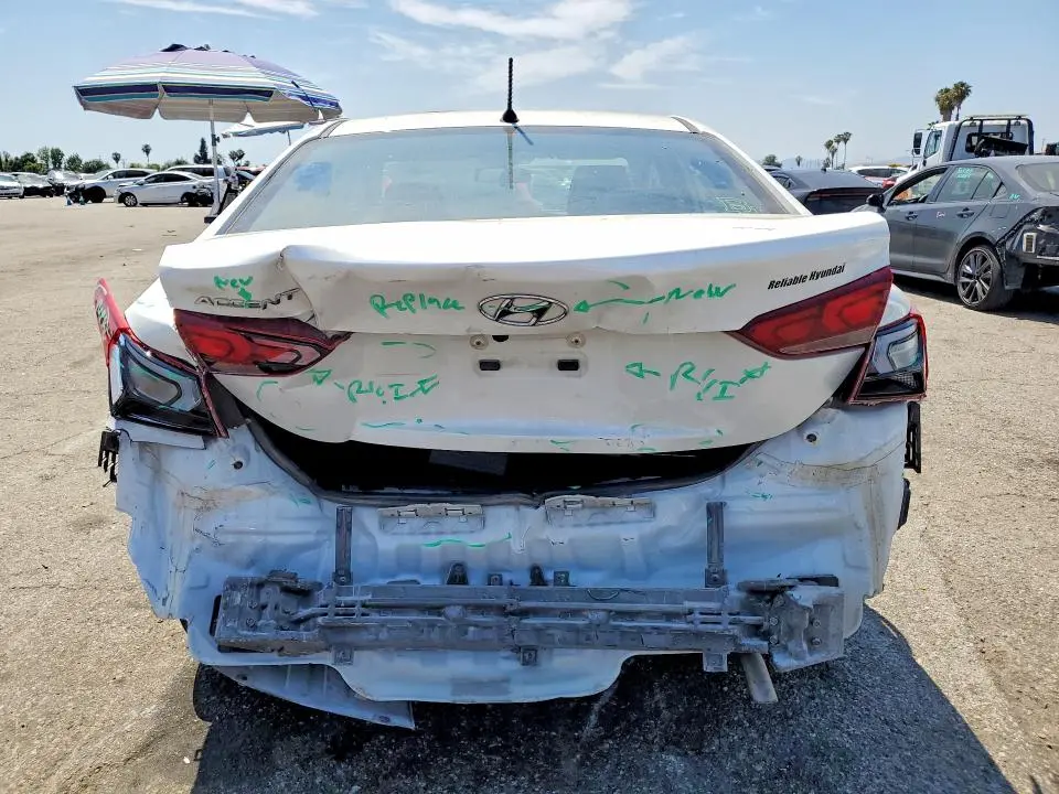 2020 HYUNDAI ACCENT SE  