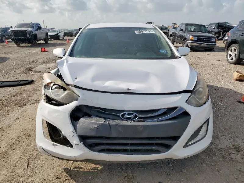 2013 HYUNDAI ELANTRA GT   