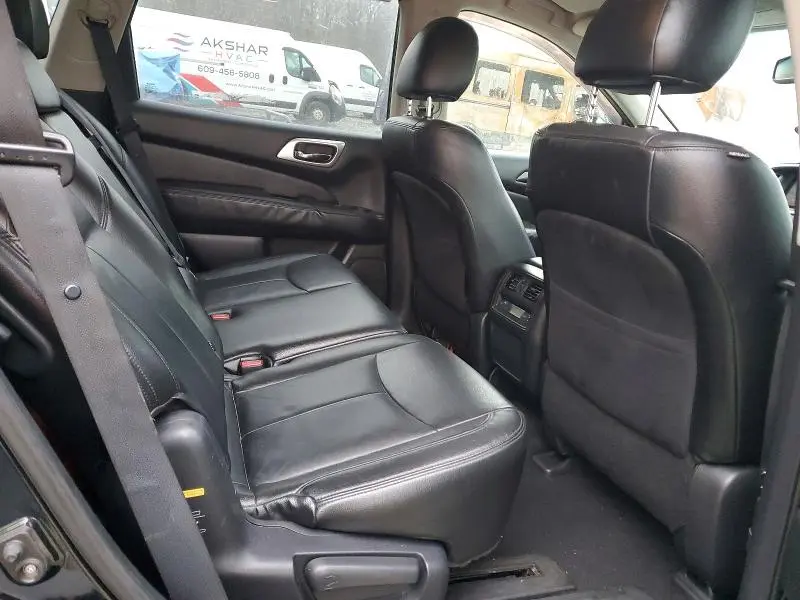 2015 NISSAN PATHFINDER S  