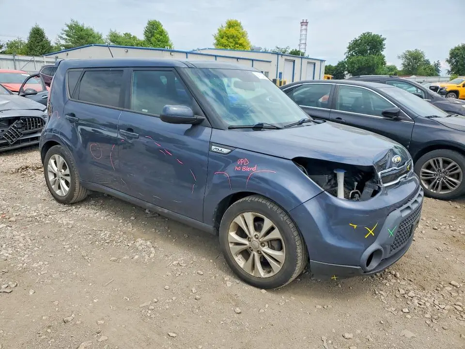 2015 KIA SOUL +  