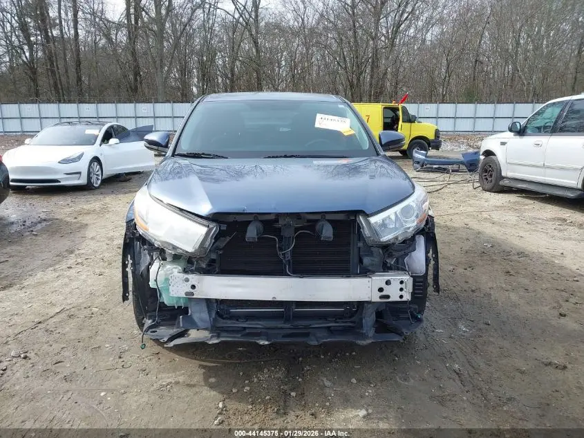 2015 TOYOTA HIGHLANDER LE V6