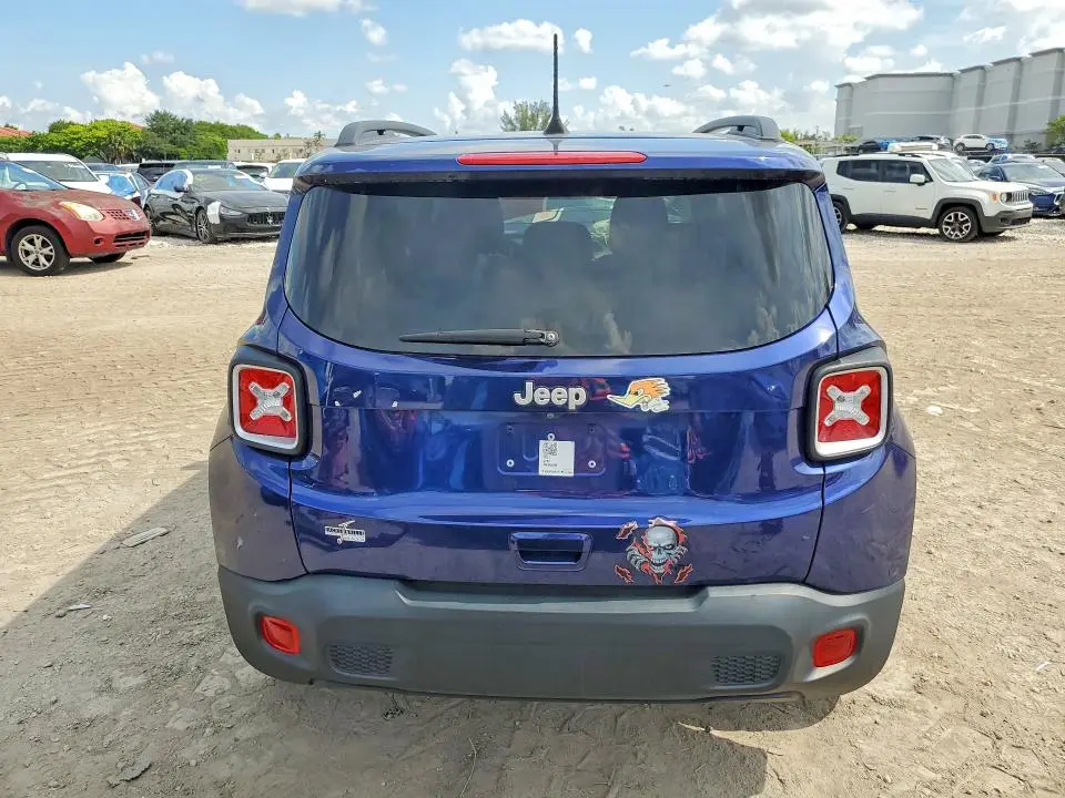 2021 JEEP RENEGADE LATITUDE  