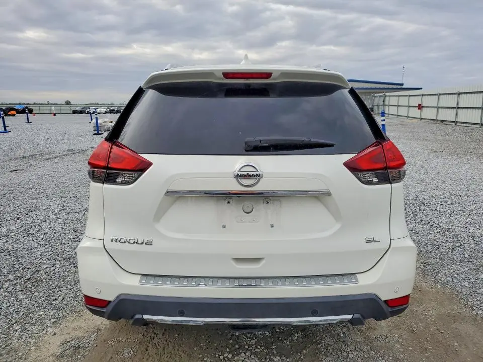 2020 NISSAN ROGUE SL  