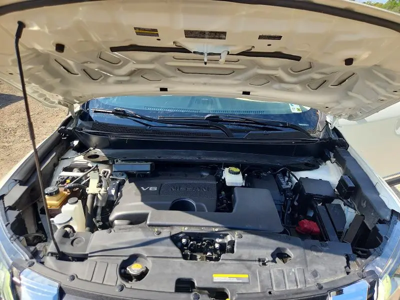 2018 NISSAN PATHFINDER PLATINUM  