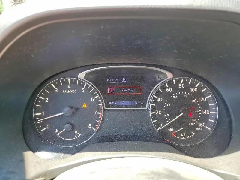 2018 NISSAN PATHFINDER SV  