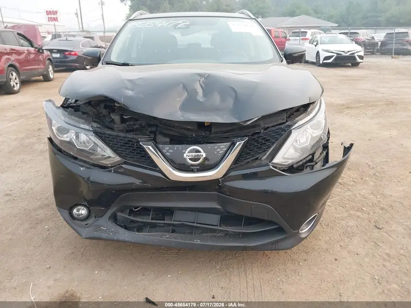 2018 NISSAN ROGUE SPORT SL