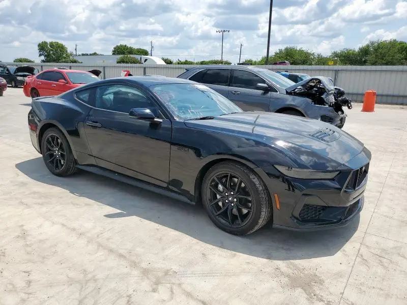 2024 FORD MUSTANG GT  