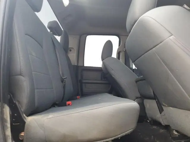2017 RAM 1500 ST  