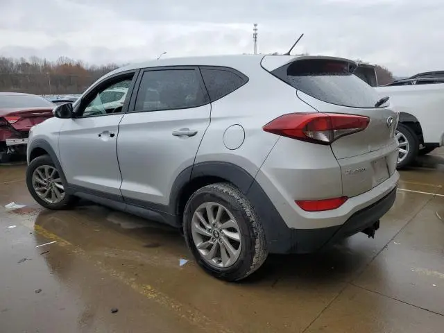 2018 HYUNDAI TUCSON SE  