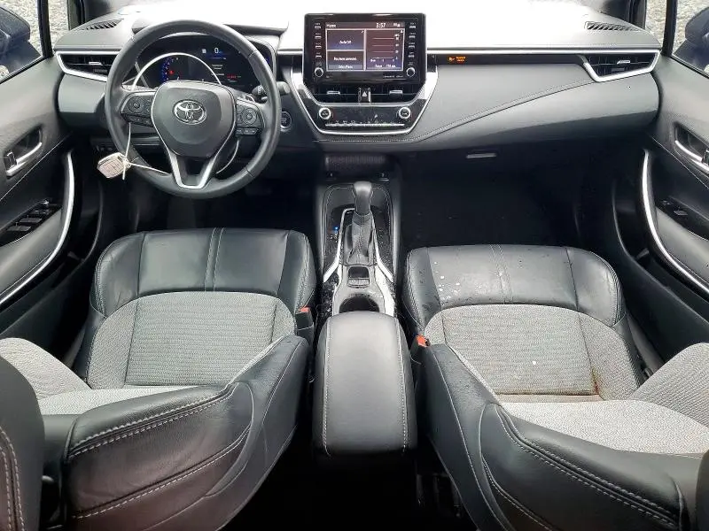 2020 TOYOTA COROLLA XSE  