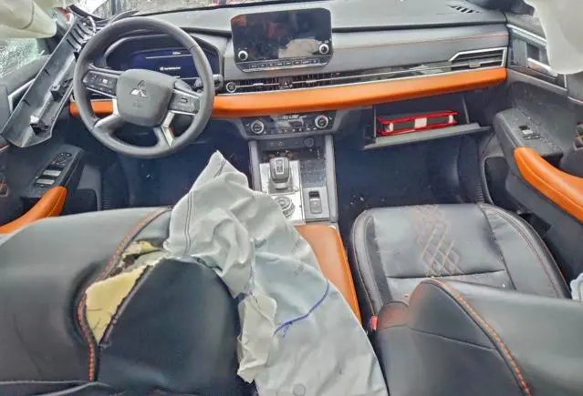 2022 MITSUBISHI OUTLANDER SEL  