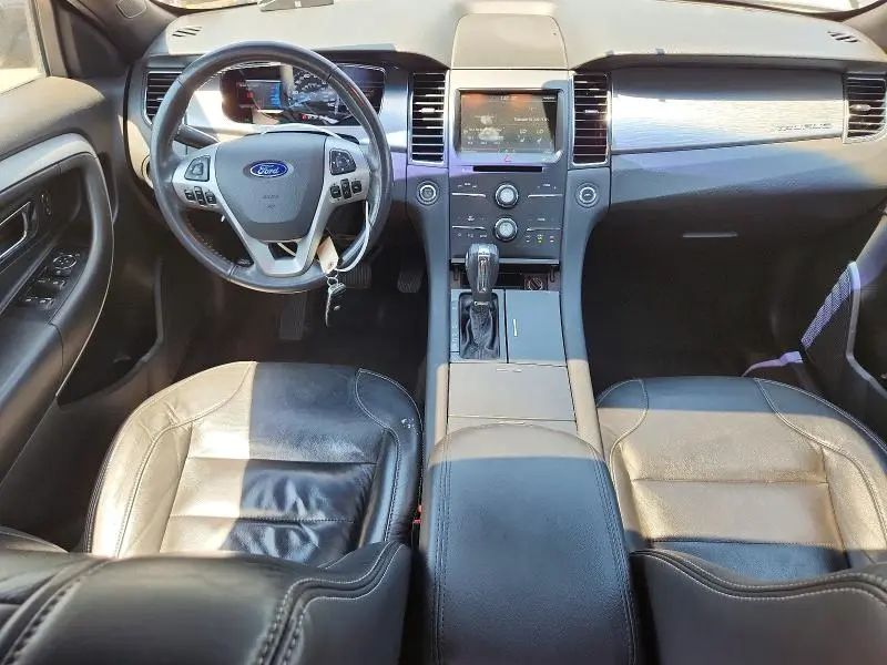 2015 FORD TAURUS SEL  