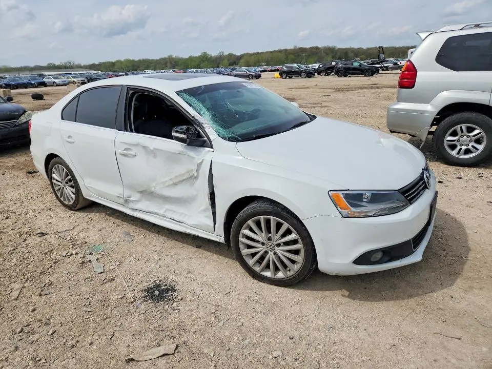 2014 VOLKSWAGEN JETTA SEL  