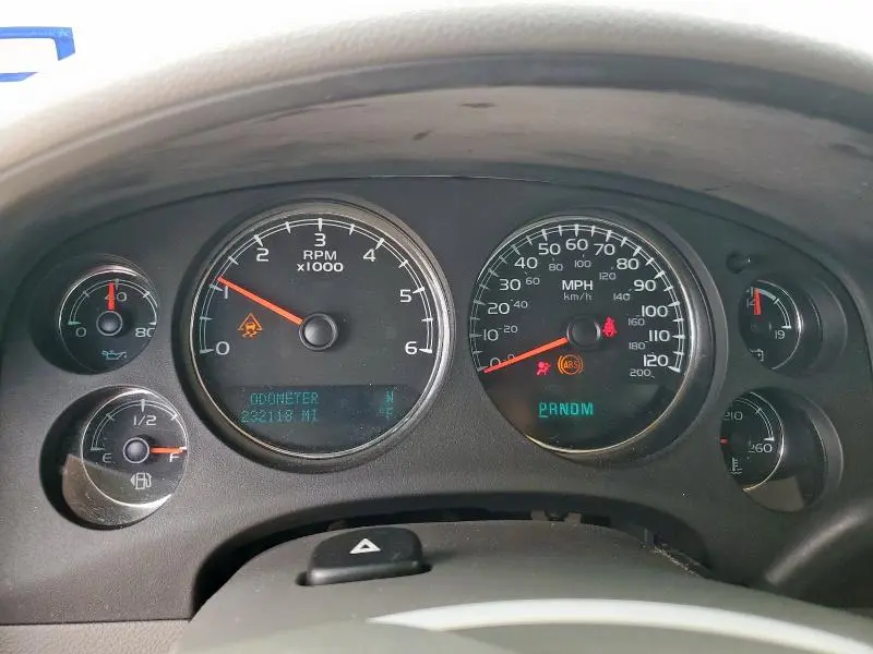 2011 CHEVROLET SUBURBAN C1500 LTZ  