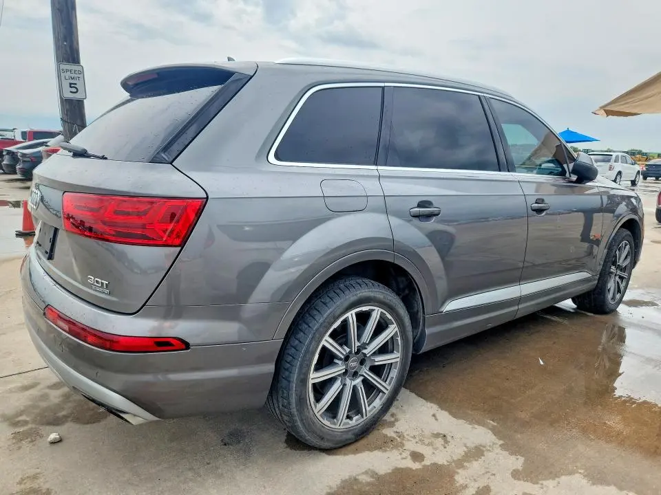 2017 AUDI Q7 PREMIUM  