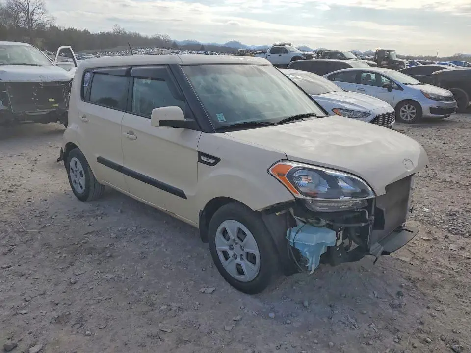 2013 KIA SOUL   