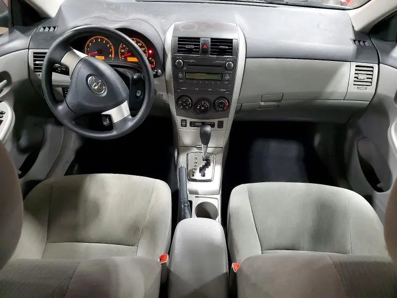 2011 TOYOTA COROLLA LE  