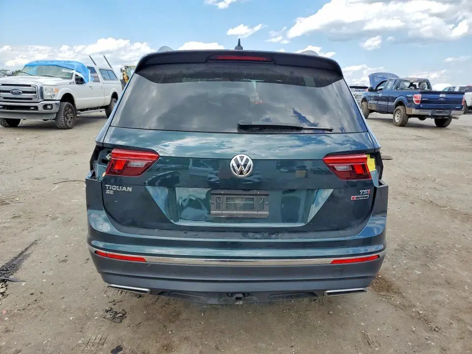 2018 VOLKSWAGEN TIGUAN SE  