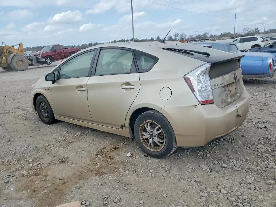 2010 TOYOTA PRIUS II  