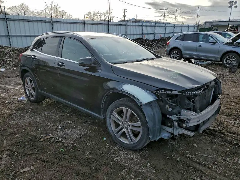2015 MERCEDES-BENZ GLA 250 4MATIC  