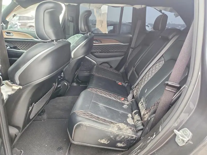 2022 JEEP GRAND CHEROKEE SUMMIT  